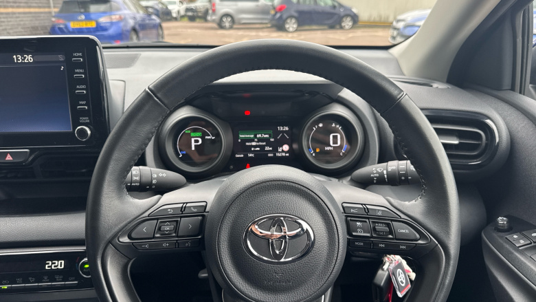 Toyota Yaris 1.5 Hybrid Design 5dr CVT Hybrid Hatchback